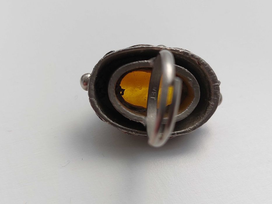 Pierścionek pierścień duży metaloplastyka PRL