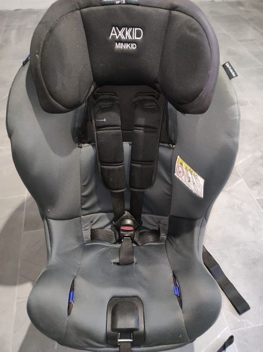 Fotelik samochodowy axkid minikid 2.0 od 9-25 kg