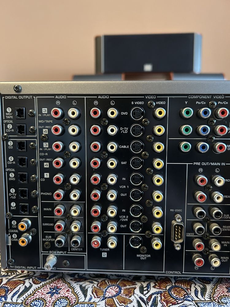 Amplituner Yamaha DSP-AX2