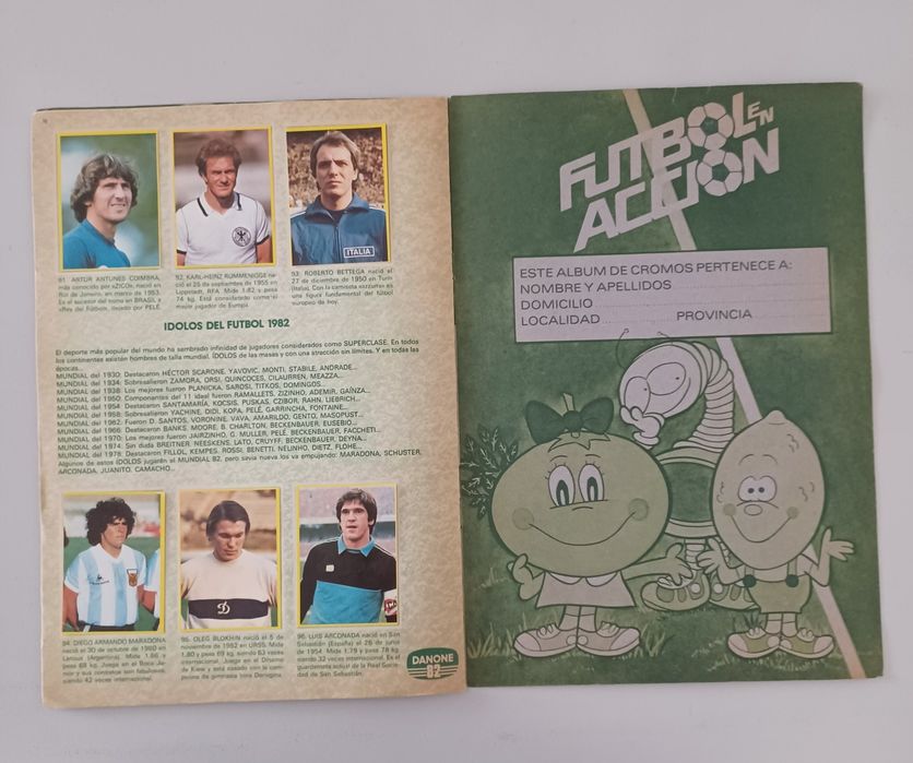 Caderneta de cromos Espanha 1982, "Futbol en Accion", completa