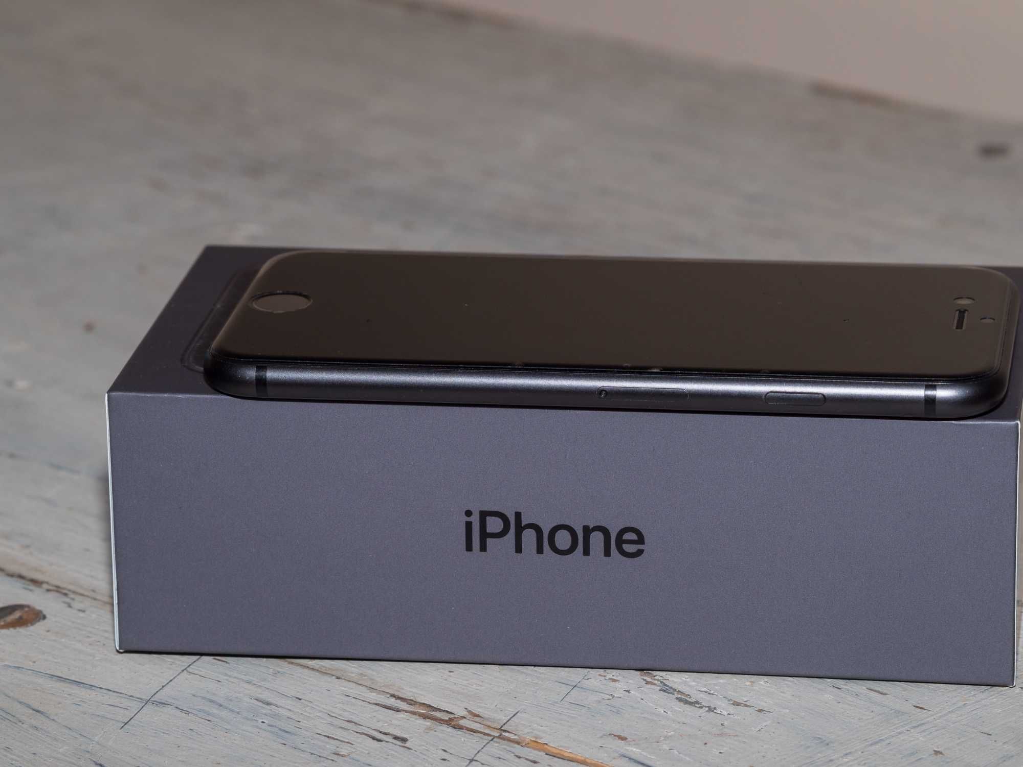 Sprzedam iPhone8 w bardzo dobrym stanie