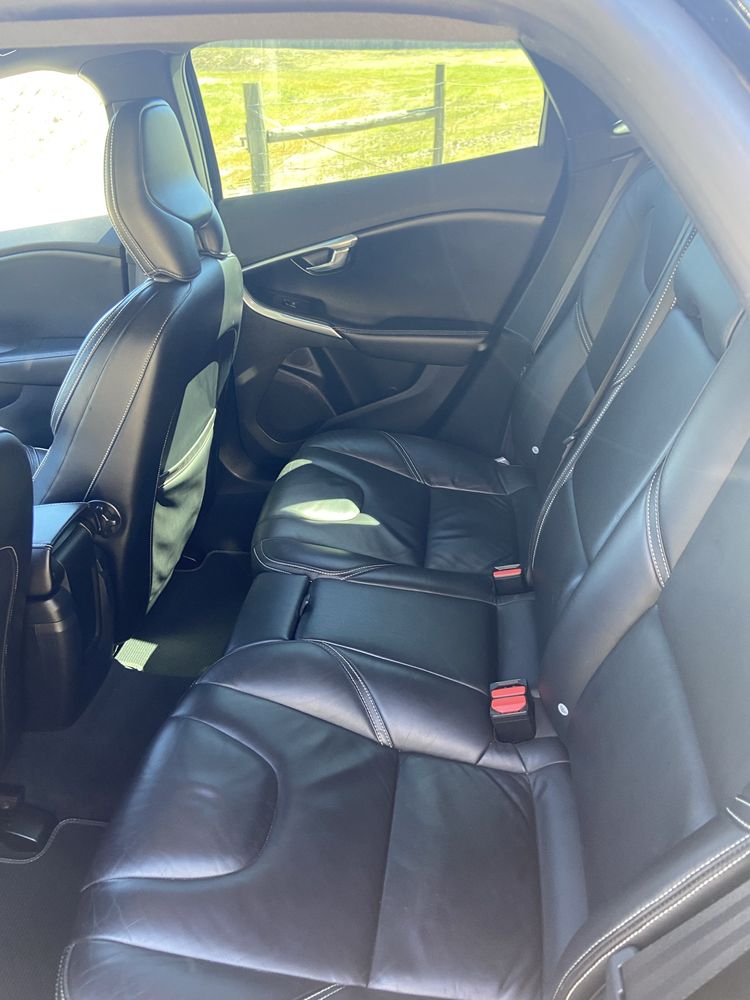 Volvo V40 D4 R-Desing