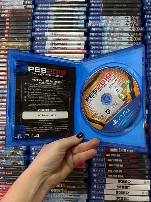 Гра PES 2019 на ps4, диск з грою на пс 4, ліцензія