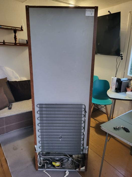 NORCAVE witryna chłodnicza na wino