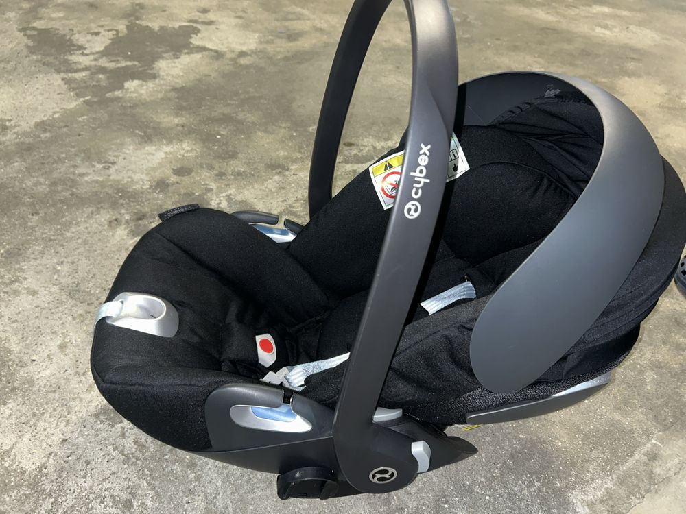 Carrinho + ovo+ base isofix cybex