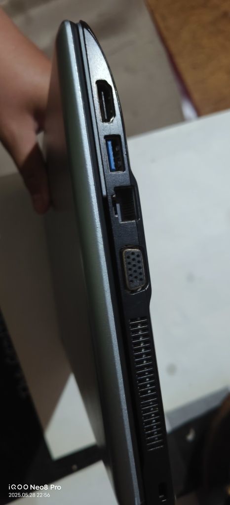 Toshiba NB10t-A-101