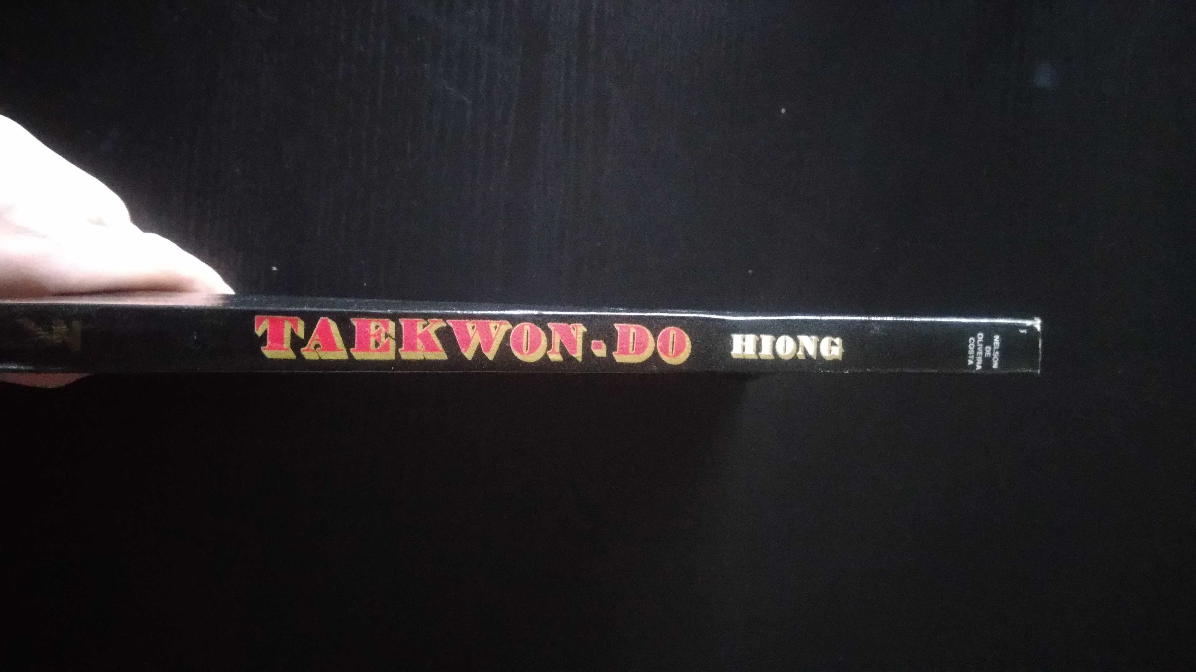 Livro "taekwon-do-hiong, de cinturão branco a cinturão negro"