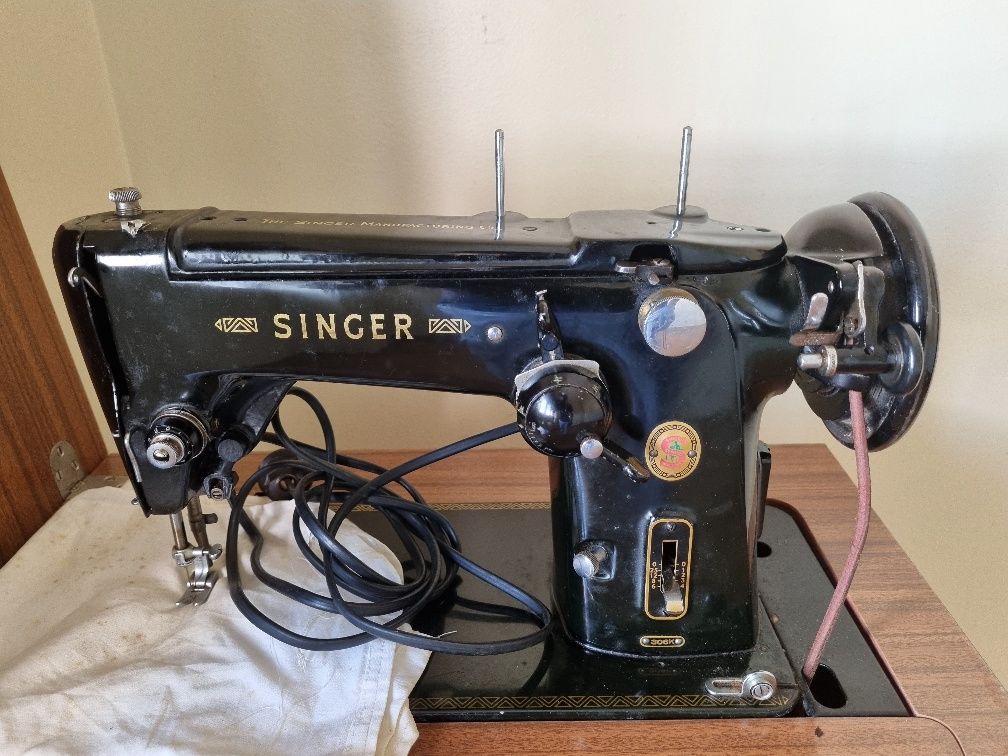 Maquina costura singer 306k  antiga