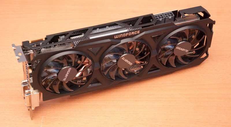 відеокарта r9 270x windforce
