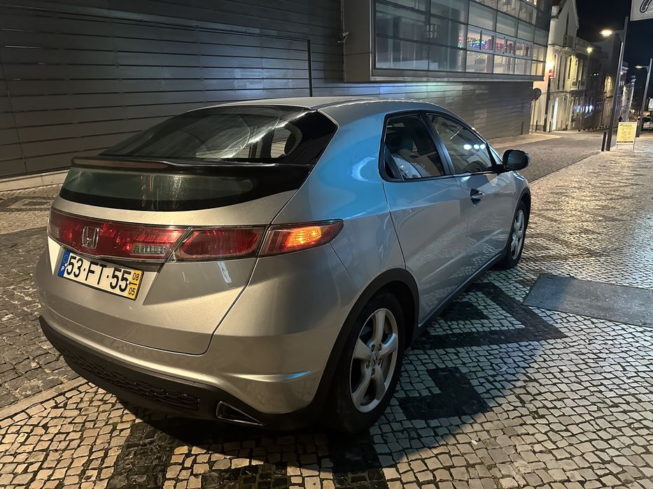 Honda Civic 2008 1.4 a Gasolina - Inspeção Válida até 2026