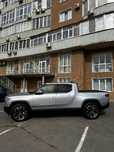 Rivian r1t електро пікап