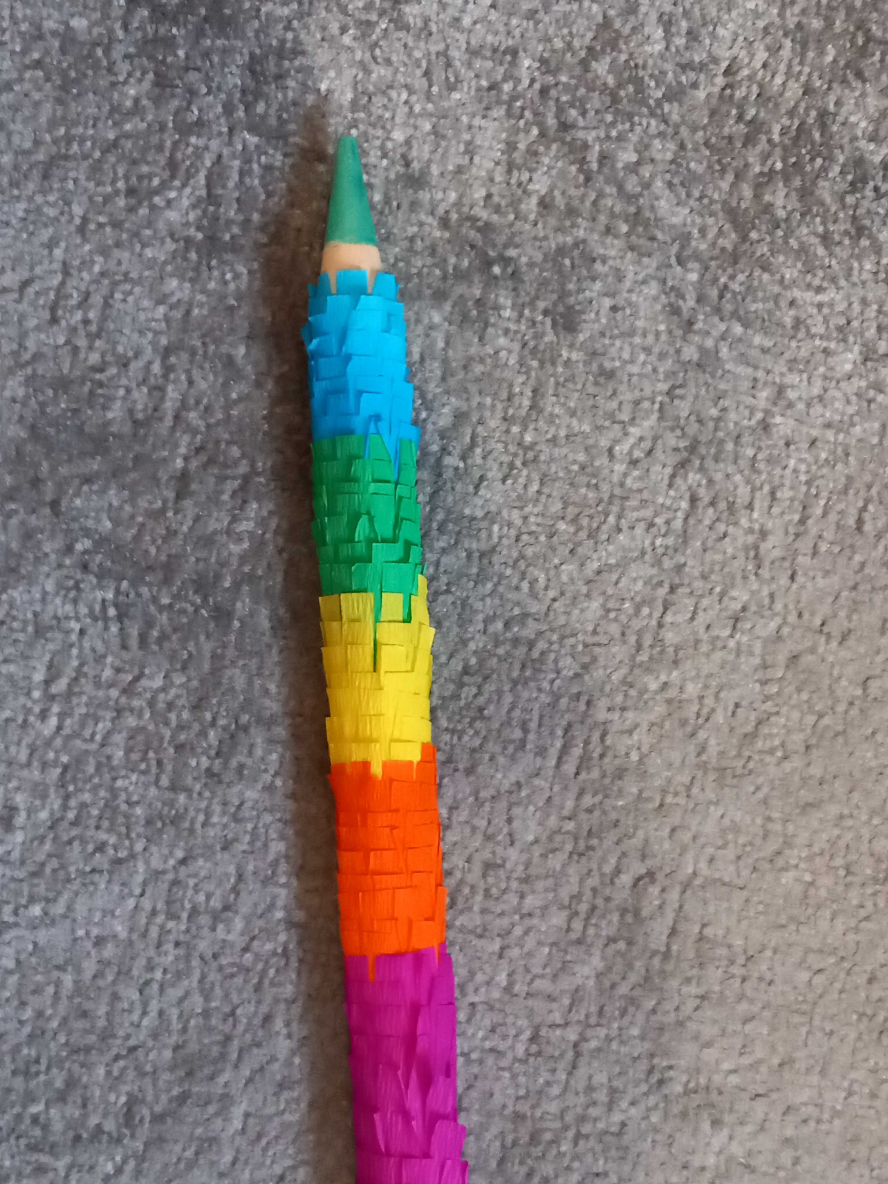 Kij do piniaty 60 cm kredka
