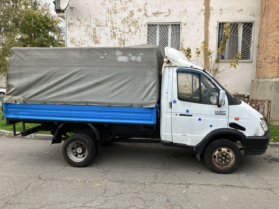 Газель на ходу , с документами порядок