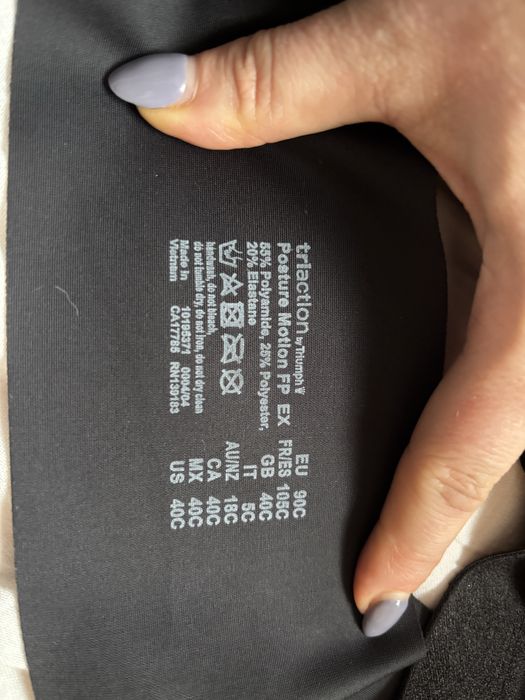 Stanik sportowy Triumph triaction r 90 c