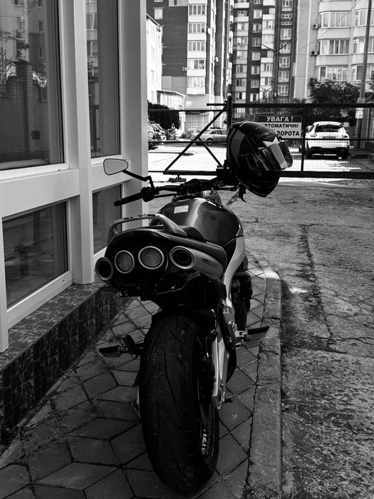 Suzuki GSR 600 2006