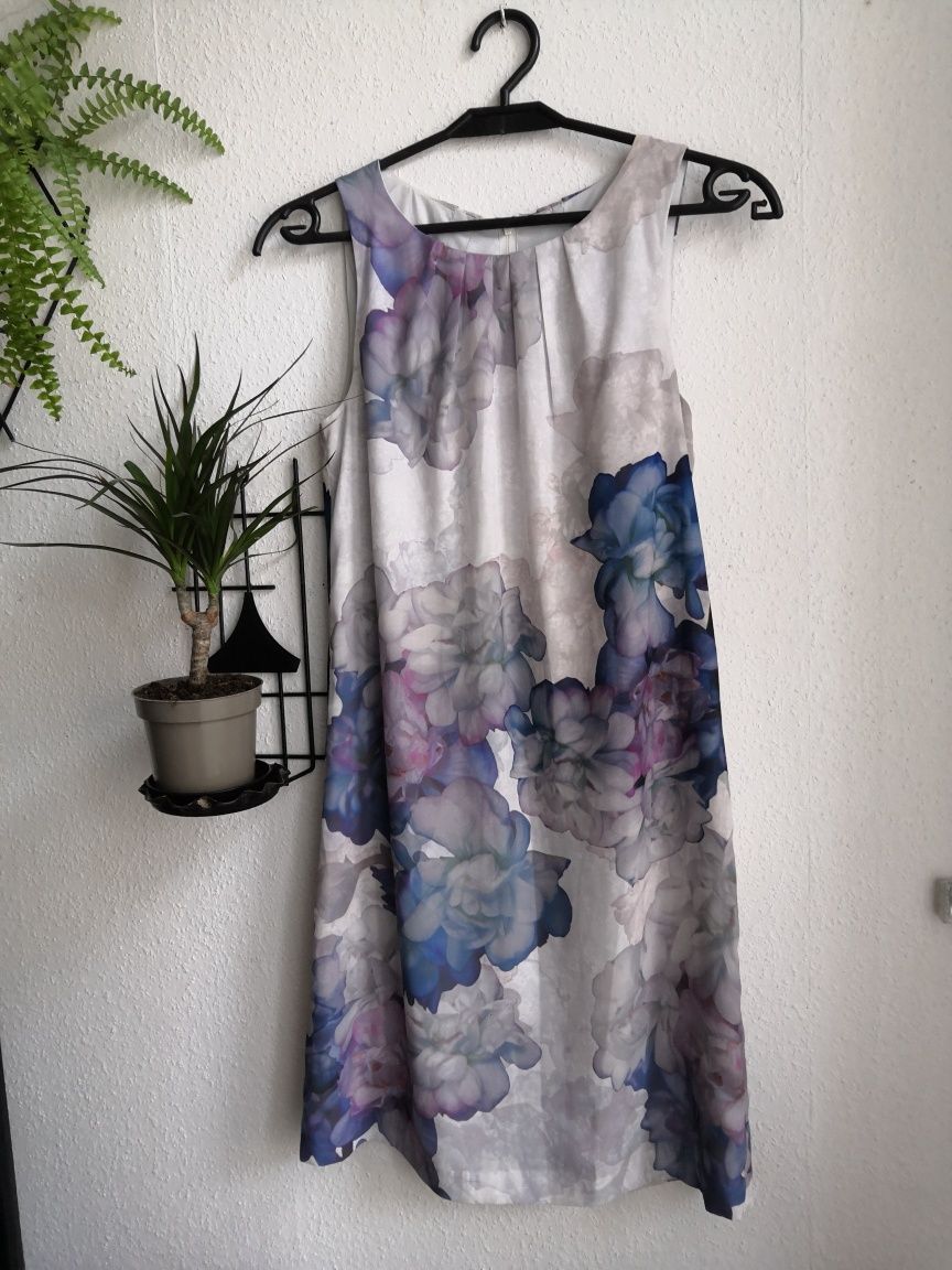 Sukienka H&M w kwiaty, 34 (XS)
