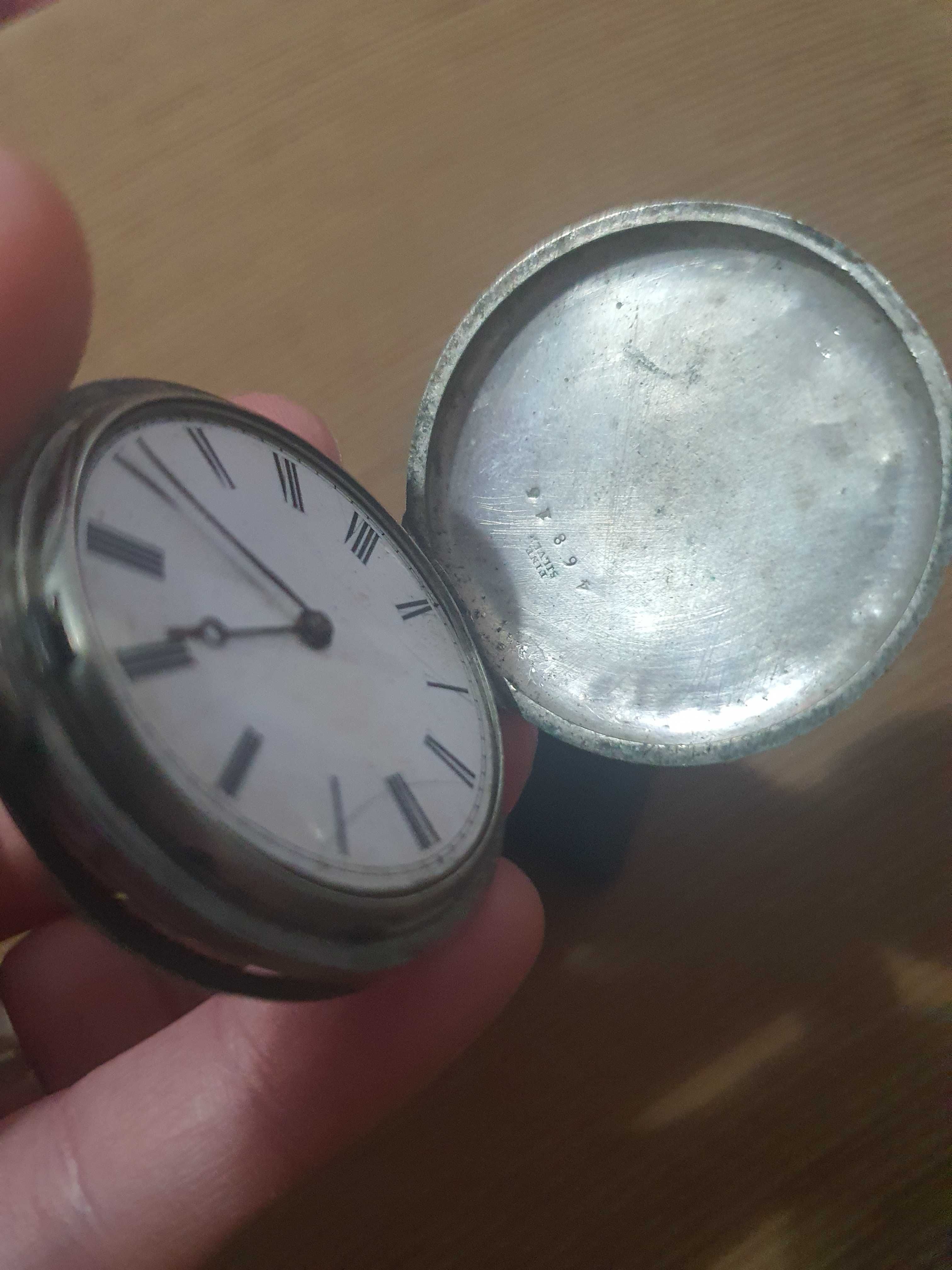 Relógio de bolso muito antigo em prata para peças