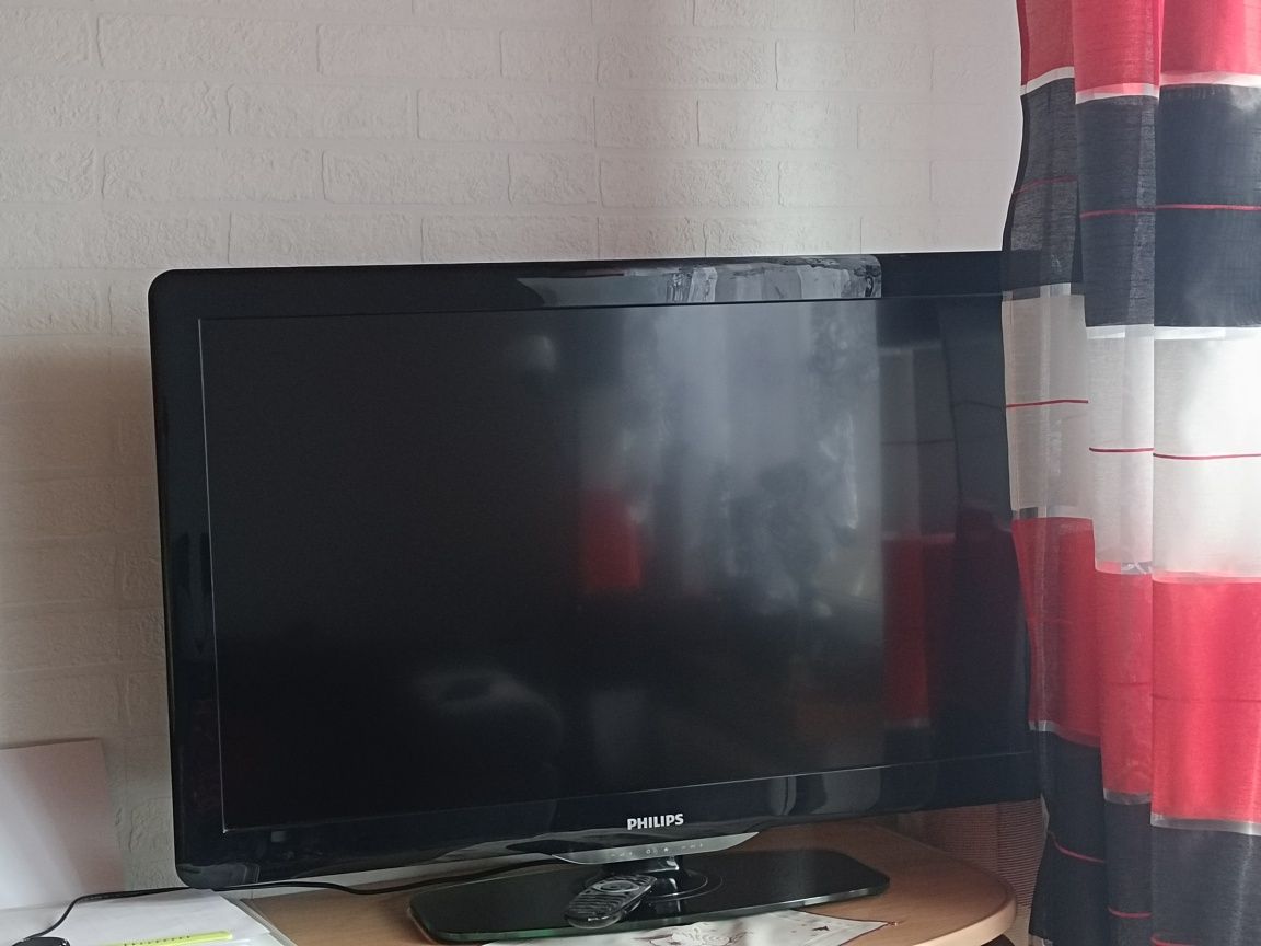 Telewizor 37 calowy Philips