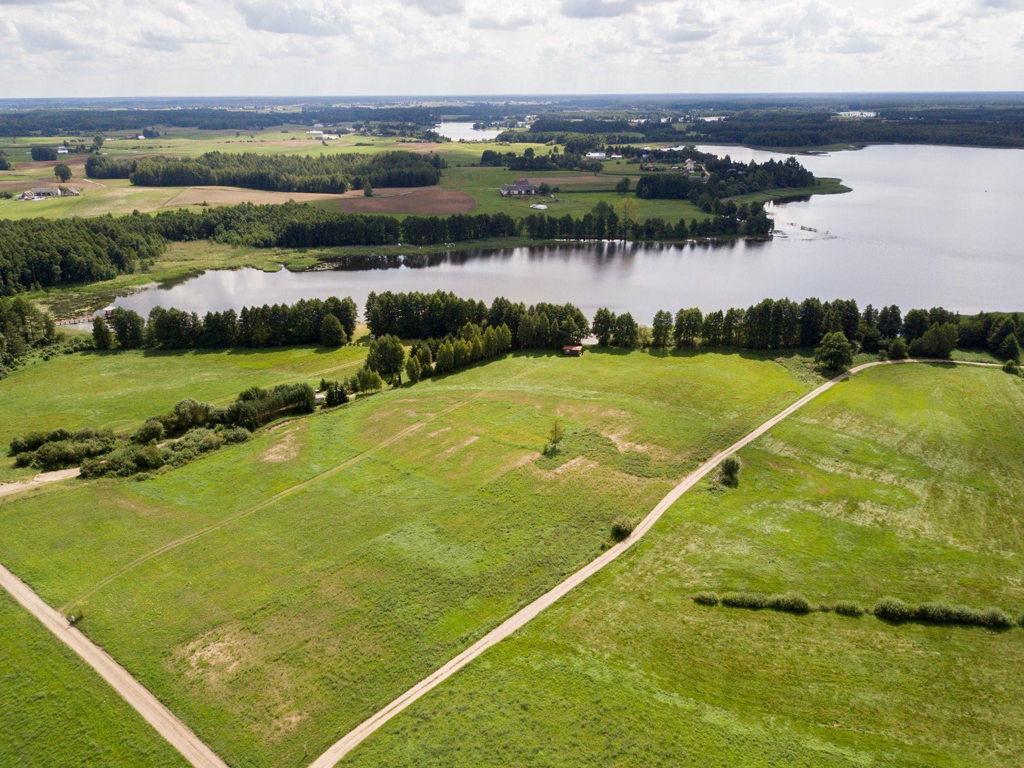 Działka nad jeziorem Gremzdy