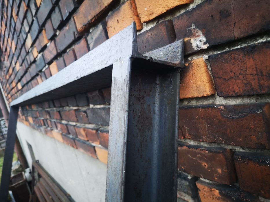 Ceownik gorącowalcowany 100