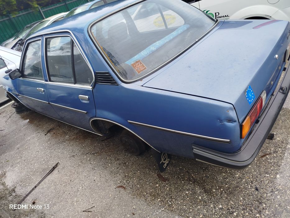 Opel Ascona 2.0 D - Peças