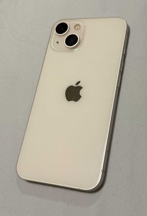 iPhone 13 256GB.