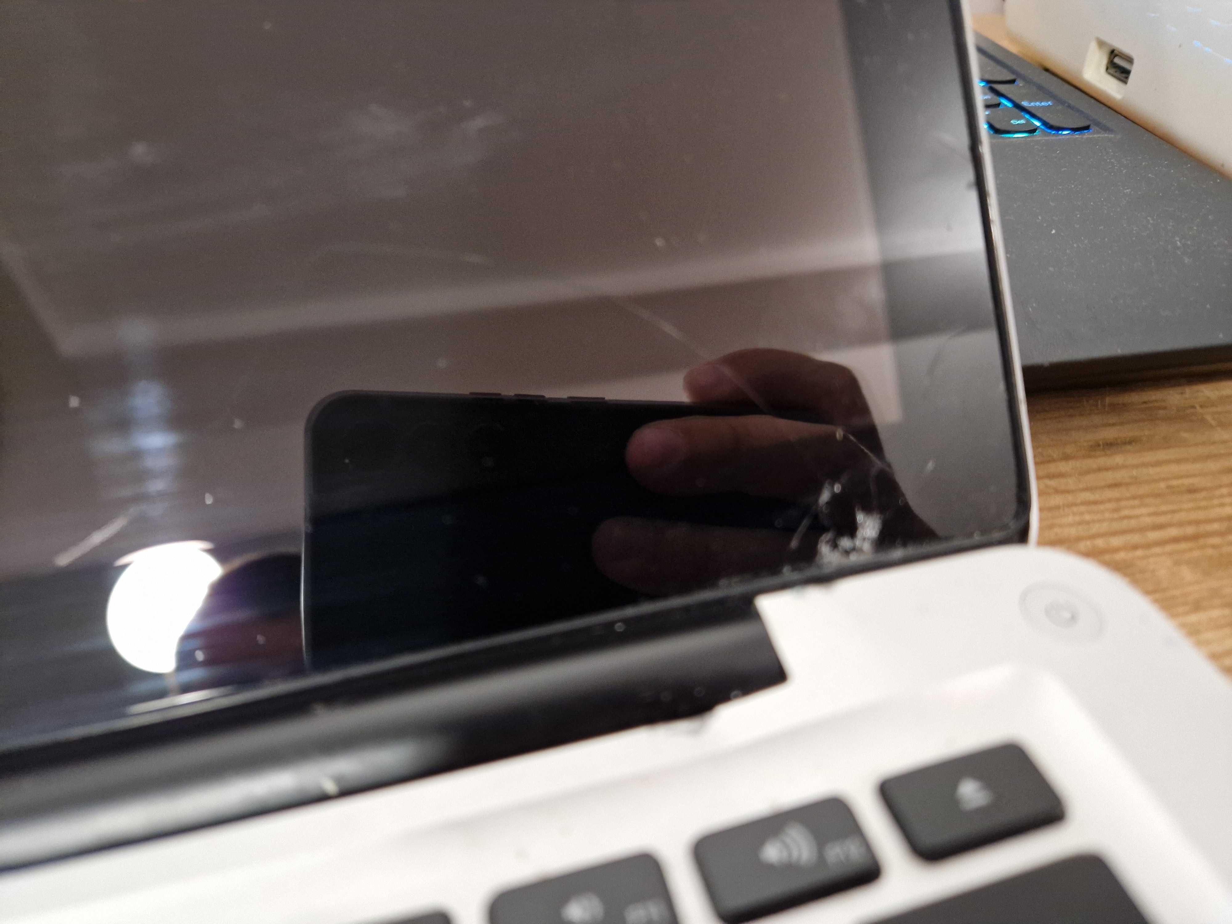 Apple Macbook PRo A1278 13,3 " Intel Core 2 Duo 0 GB srebrny (2856)