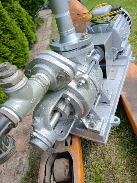 Polska pompa jednosekcyjna z silnikiem 3kw do wody