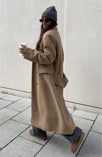 Пальто бежеве шерстяне Zara