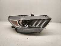 FORD MUSTANG XENON Z LED LAMPA PRAWY PRZÓD