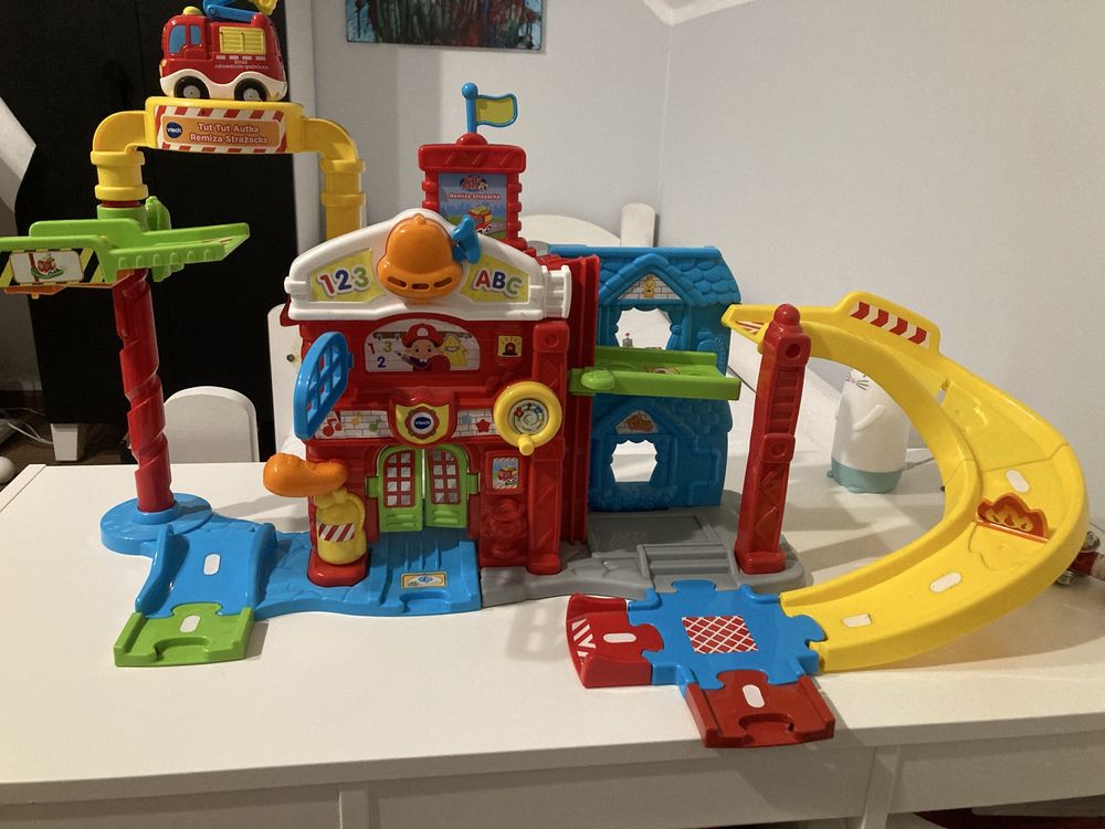 VTech Tut Tut Remiza Strażacka 60813