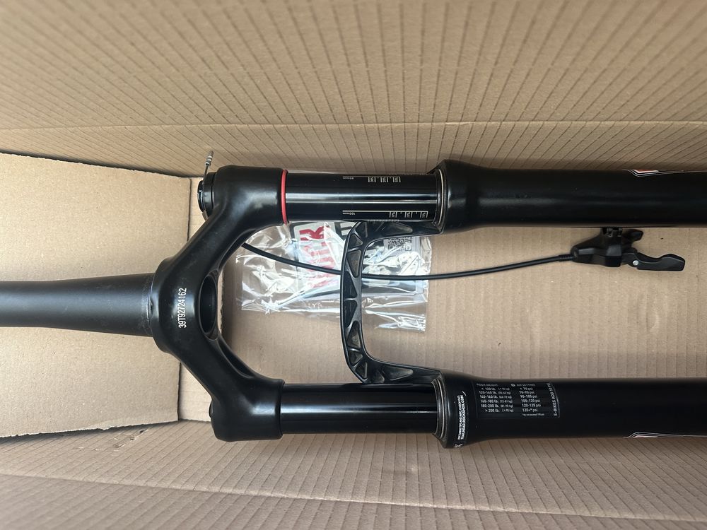 Suspensao bicicleta btt roda 29 rockshox Reba e Recon Gold boost