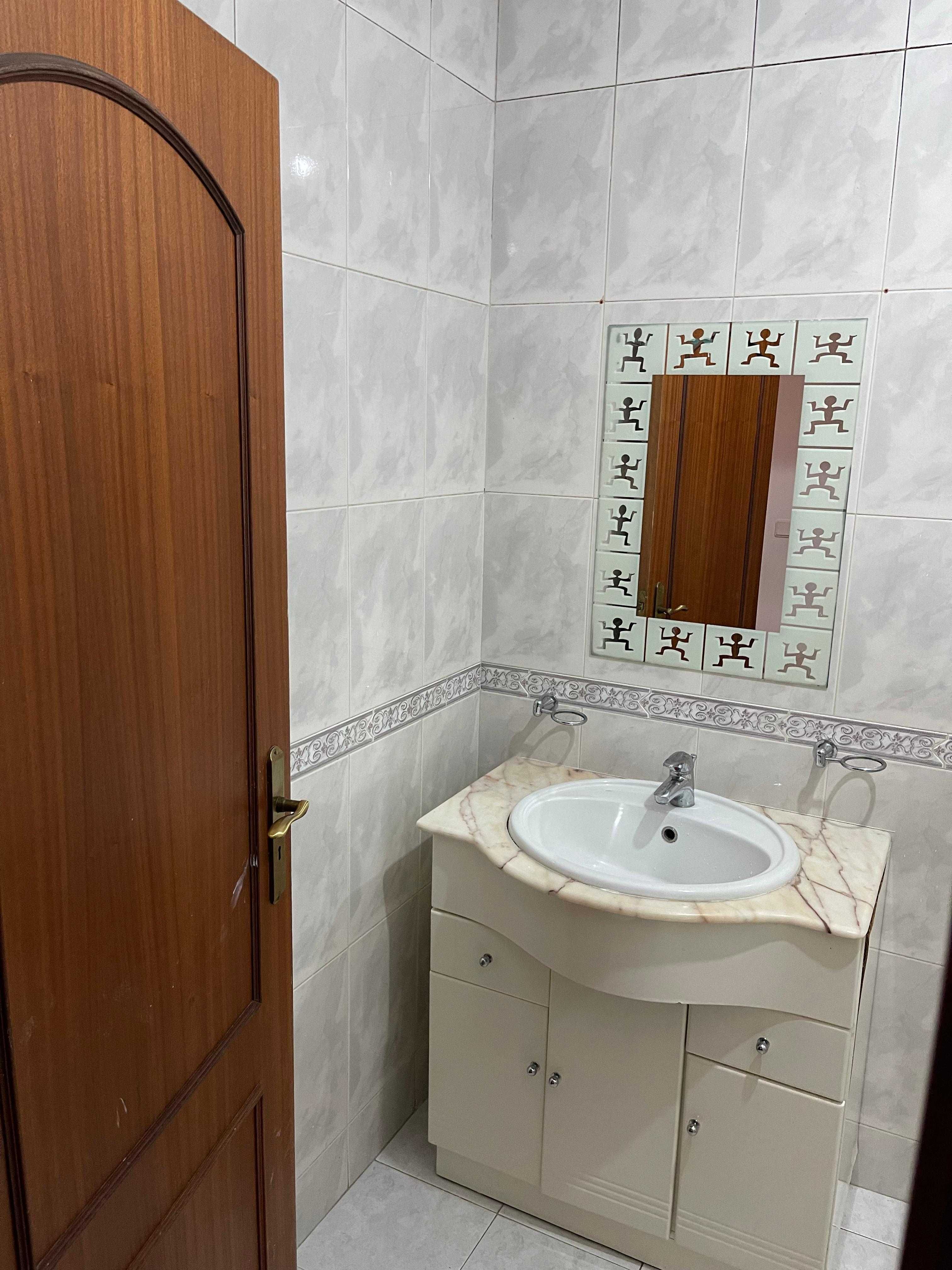 Arrendo apartamento T3 Próximo da estação do entroncamento.