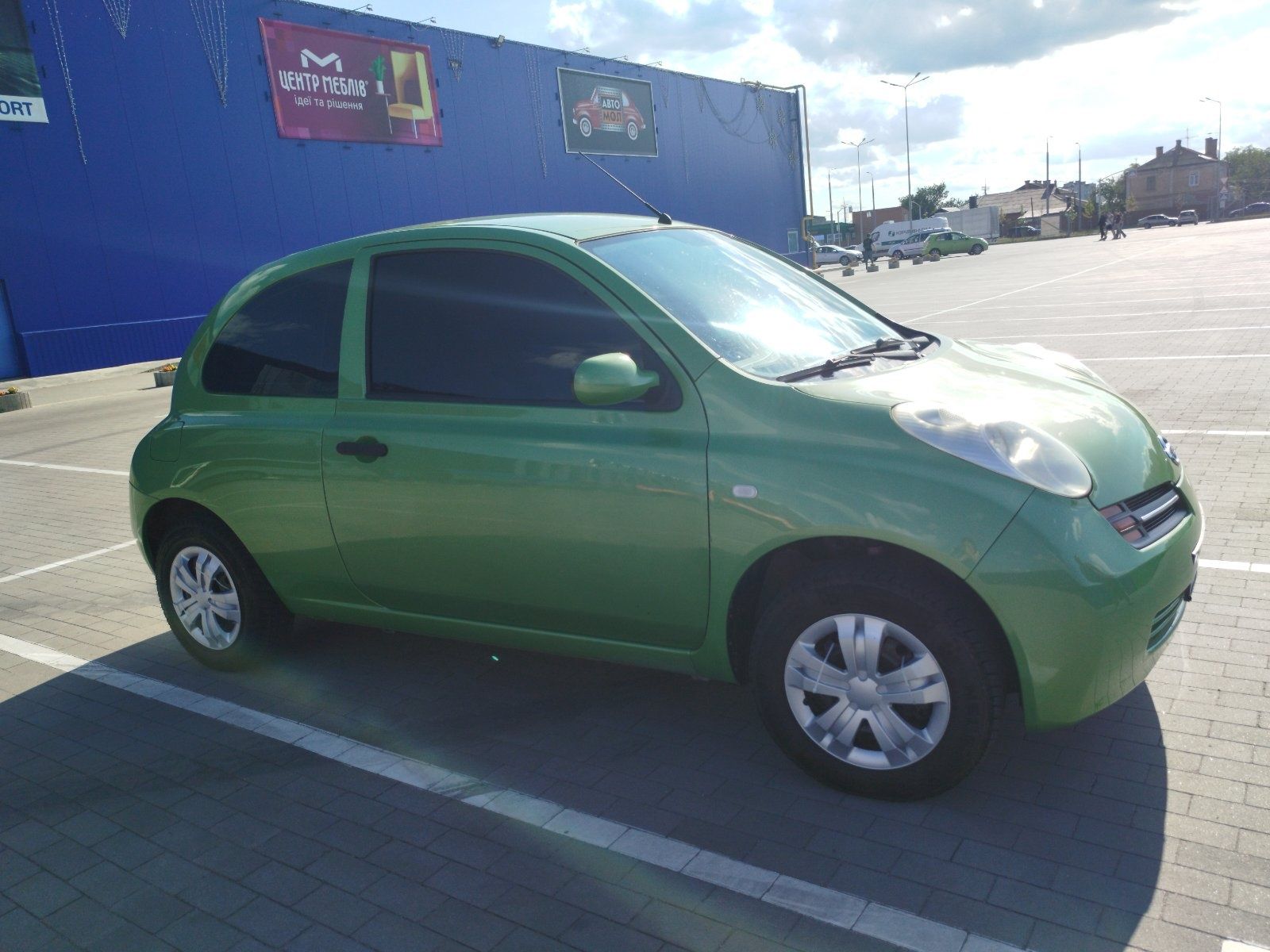 Nissan Micra k12