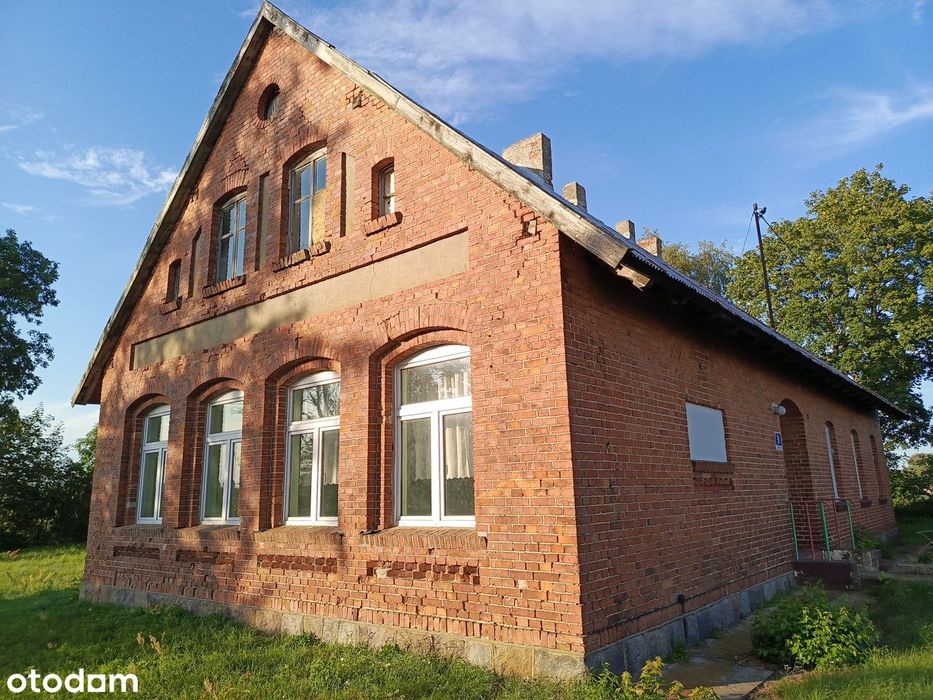 Stara Szkoła w Prusach