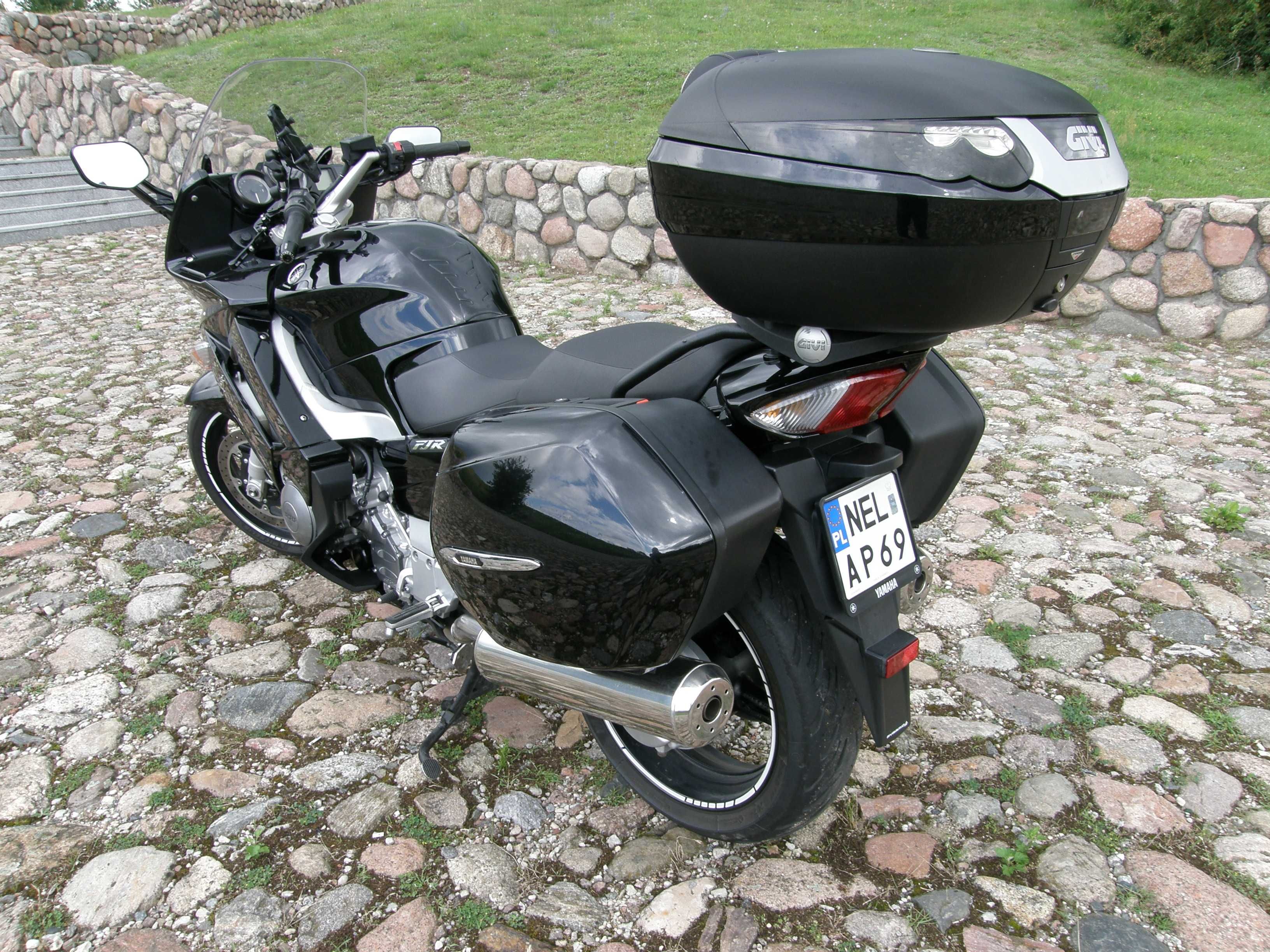 Yamaha fjr 1300cm.2011 rok 72000 km.