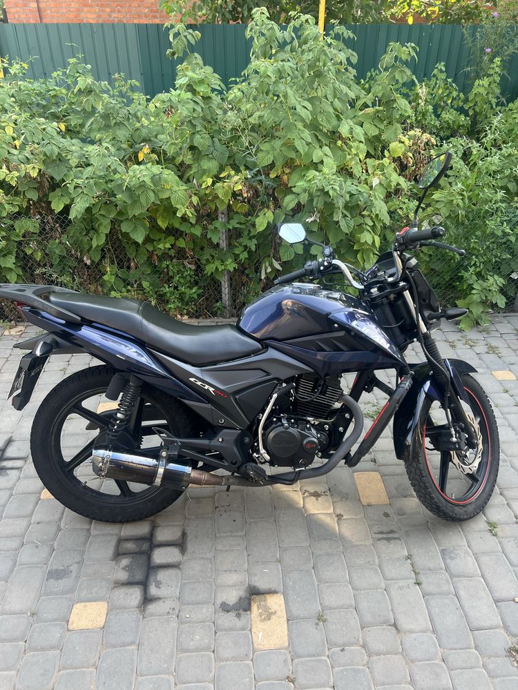 Продам мотоцикл lifan 150 2e