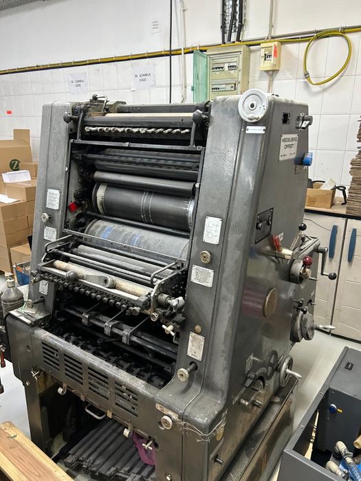 Vende-se por atacado - 4 Máquinas Gráficas para melhor oferta