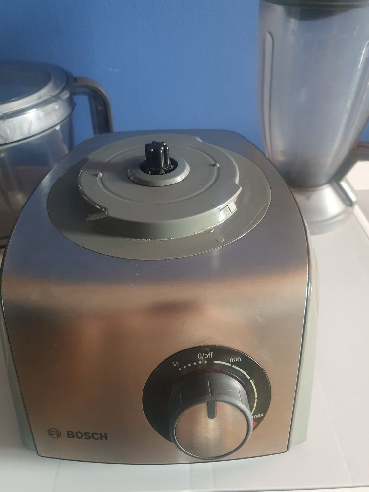 Robot kuchenny Bosh MCM68861