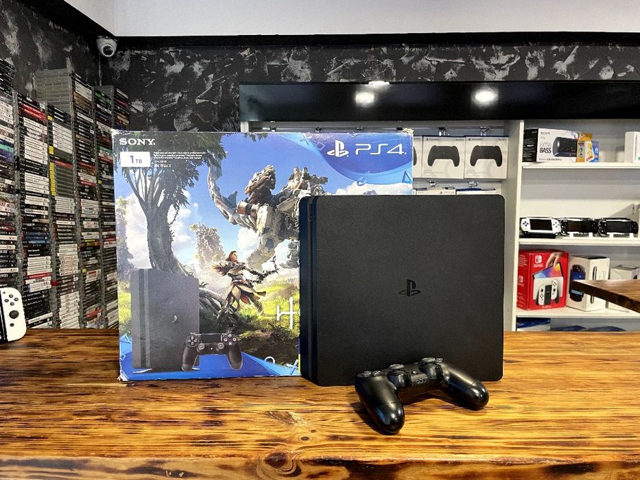 PS4 Sony Playstation 4 slim 1Tb 1000gb б/у