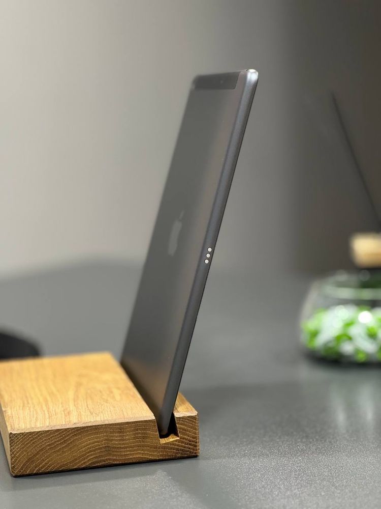 iPad 9 Space Gray  64gb Wi-Fi + LTE
