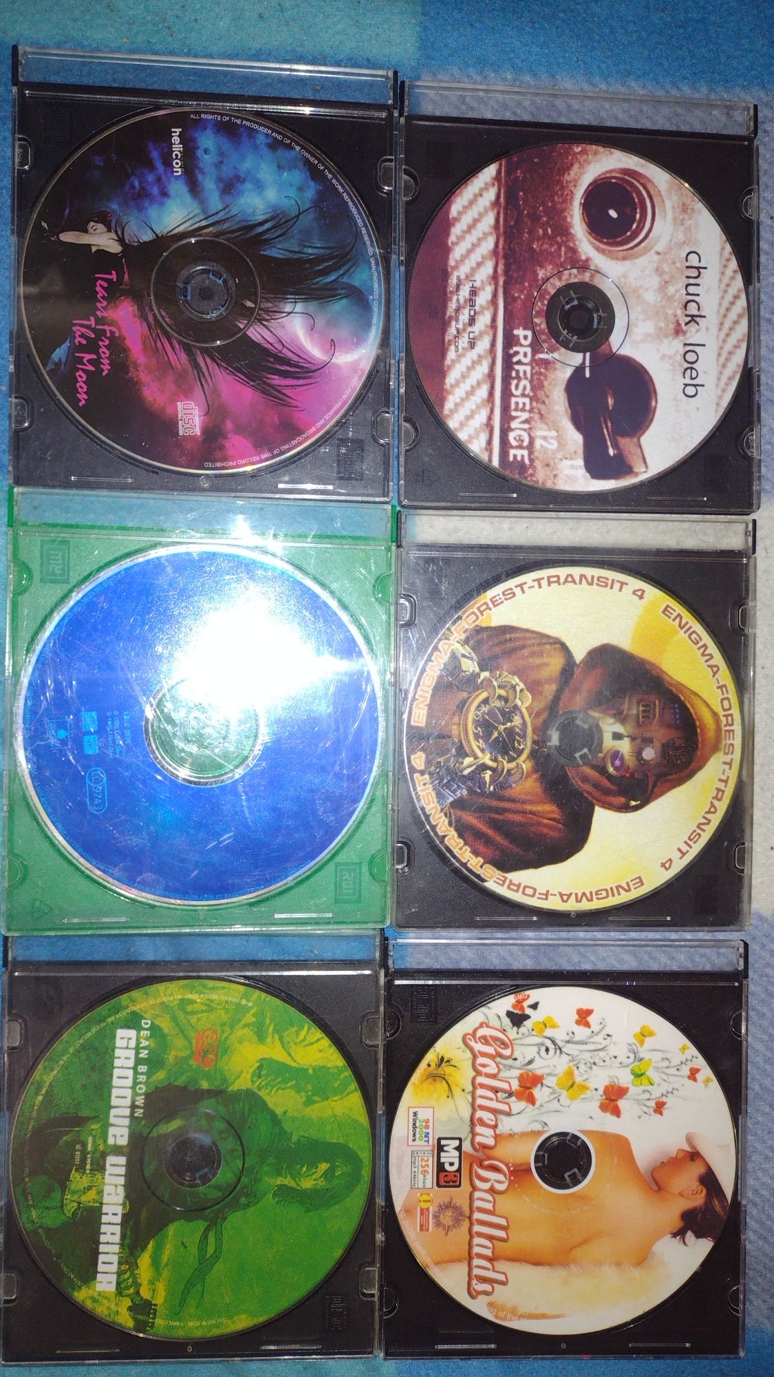 Музыкальные компакт диски