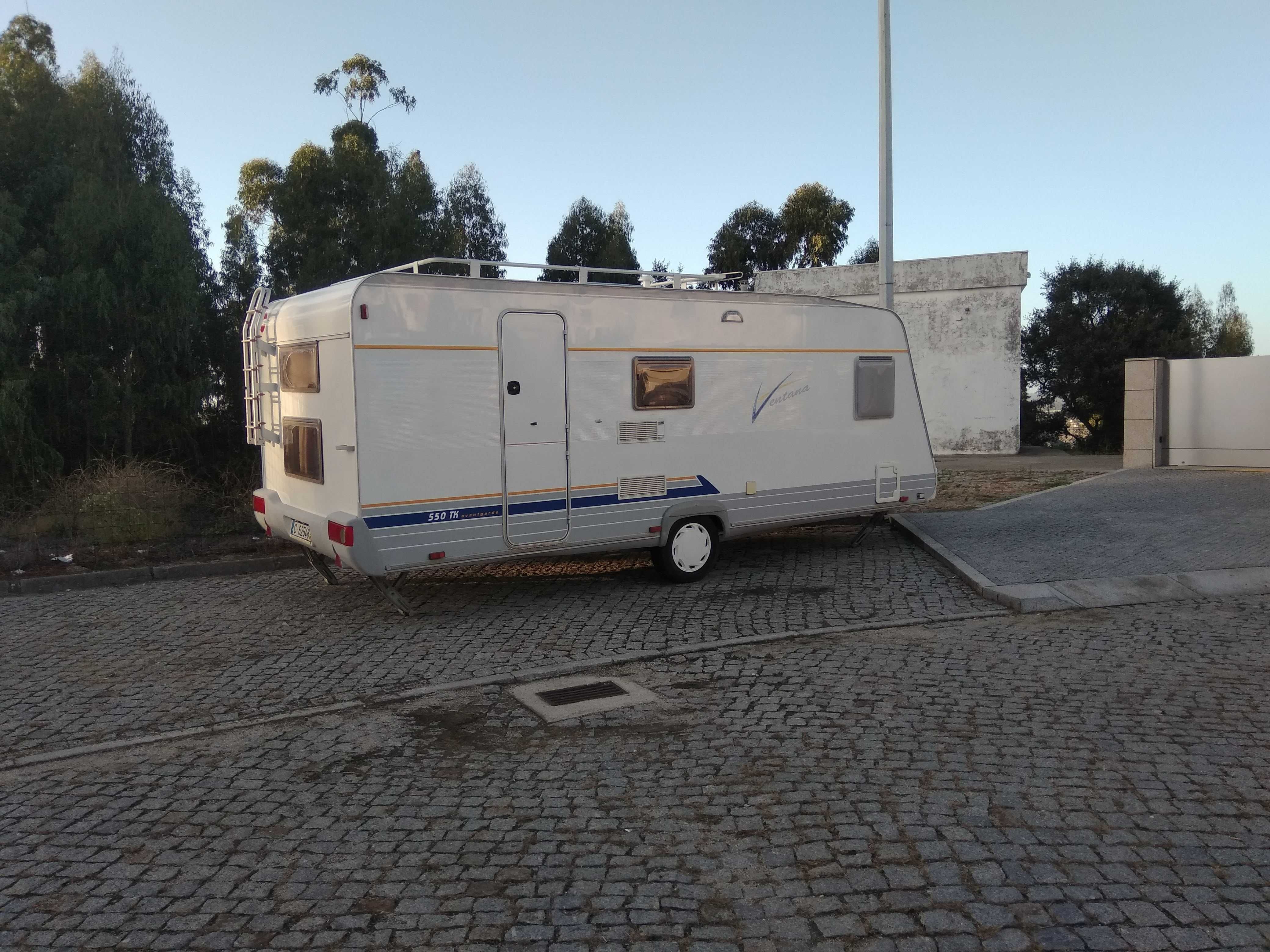 Caravana Burstner Ventana 550TK Avantgarde (3 ambientes) (6 dormidas)