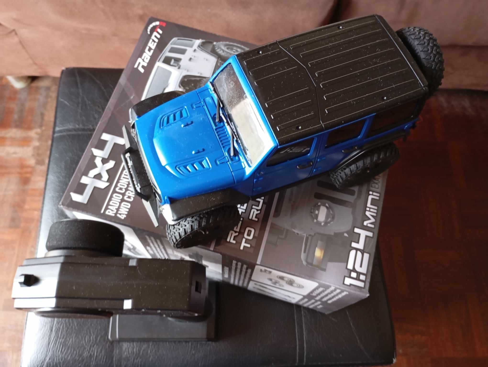 Carro rc  Crawler 1/24 racent