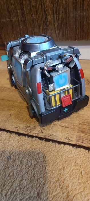 Fortnite - pojazd Deluxe Van