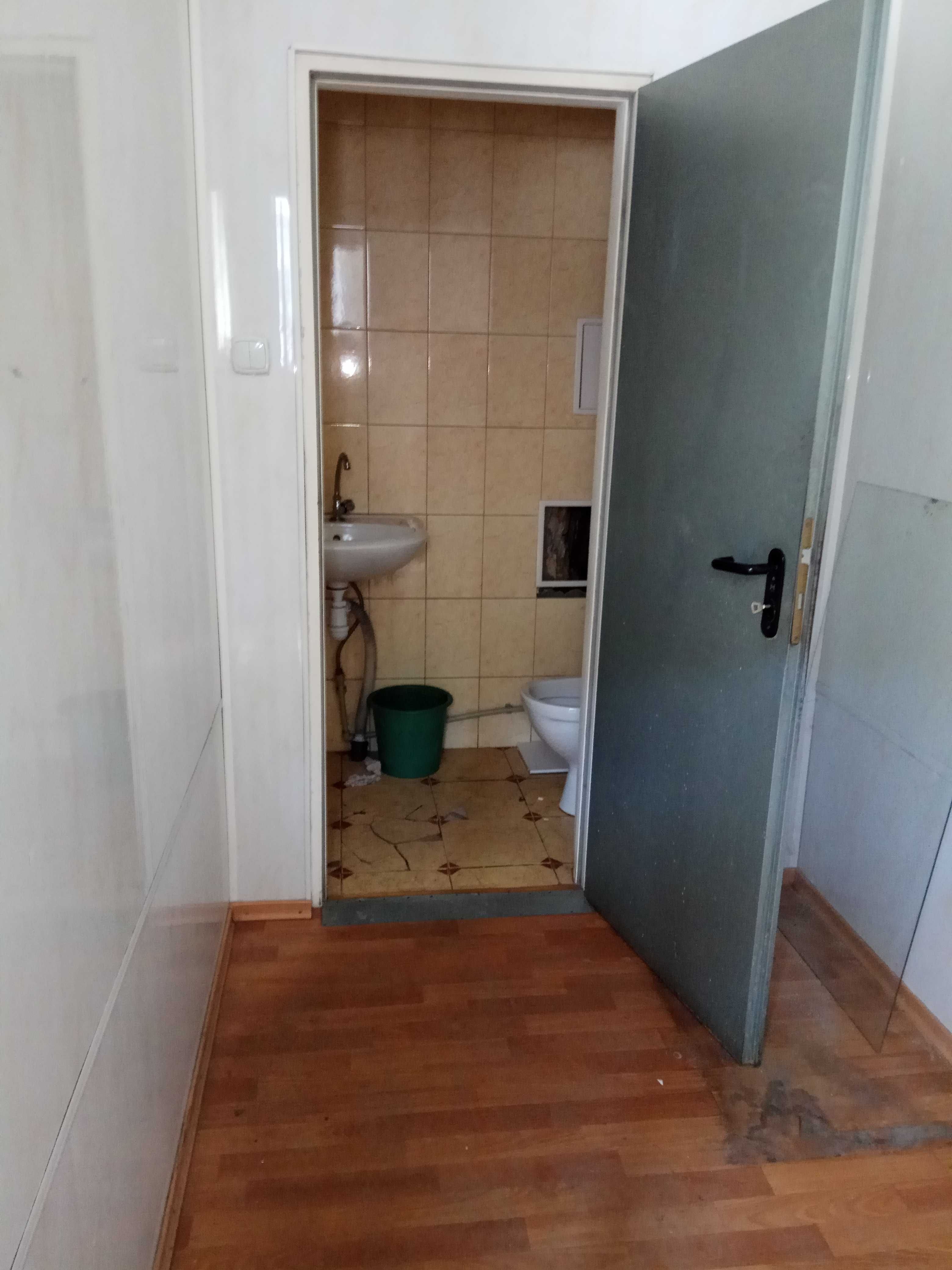 Нежитлові приміщення, площею 41,4 кв.м у  м.Миколаїв