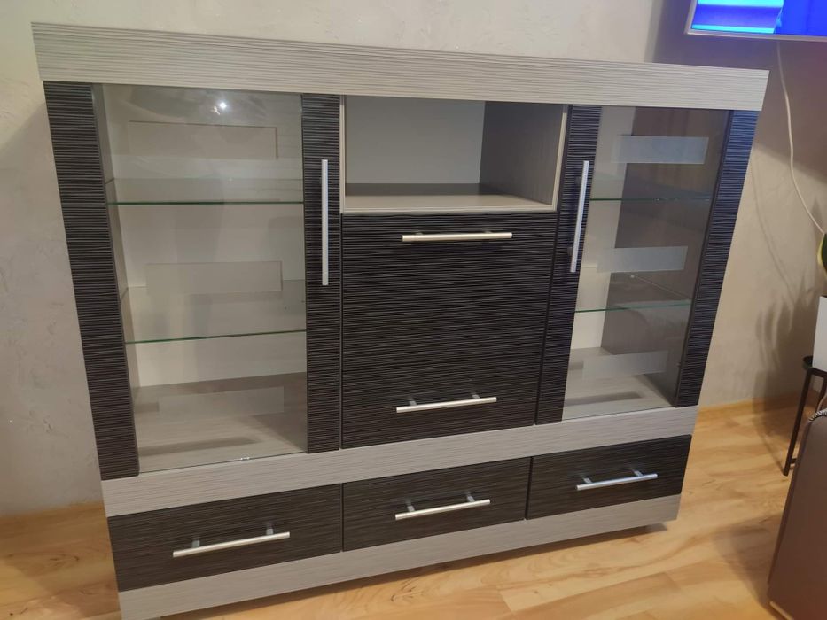 Sprzedam komodę i ławę