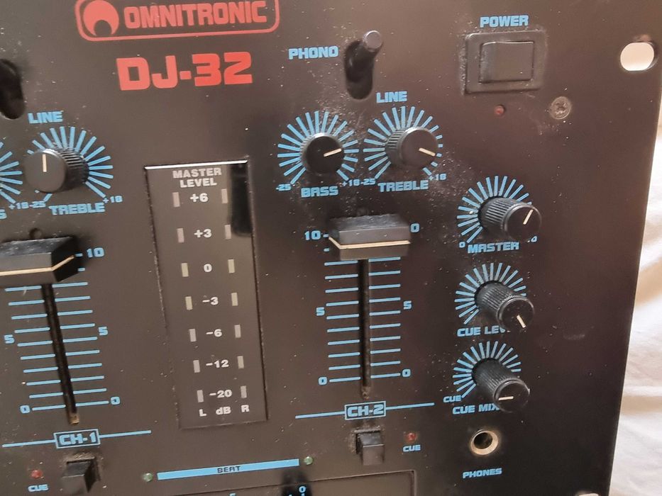 Mixer dj 2 canais