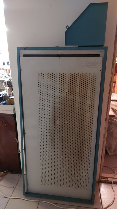 Прасувальний стіл  + парогенератор