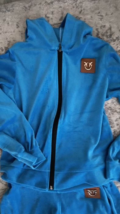 Dres welurowy nirbieski